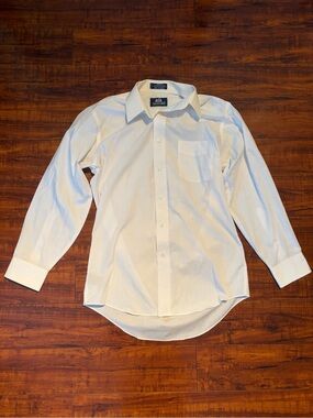 Stafford White Long-Sleeve Dress Shirt with Chest Pocket | Size 15 32
